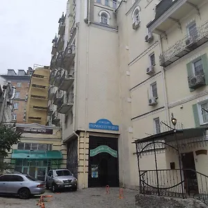  Bed and breakfast Mini-hotel Bunker
